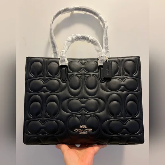 Coach Maggie Tote Bag In Signature Leather NWT - Picture 2 of 8